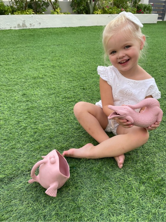 Silikonowy Czerpak Rozdymka Scrunch - Pudrowy Róż - zabawka do wody