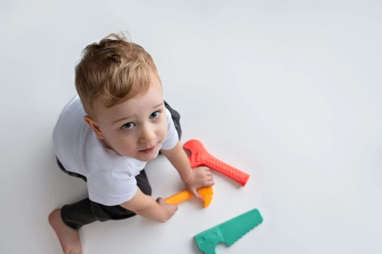 Narzędzia pastelowe Mom's Care - Zabawka sensoryczna dla dzieci